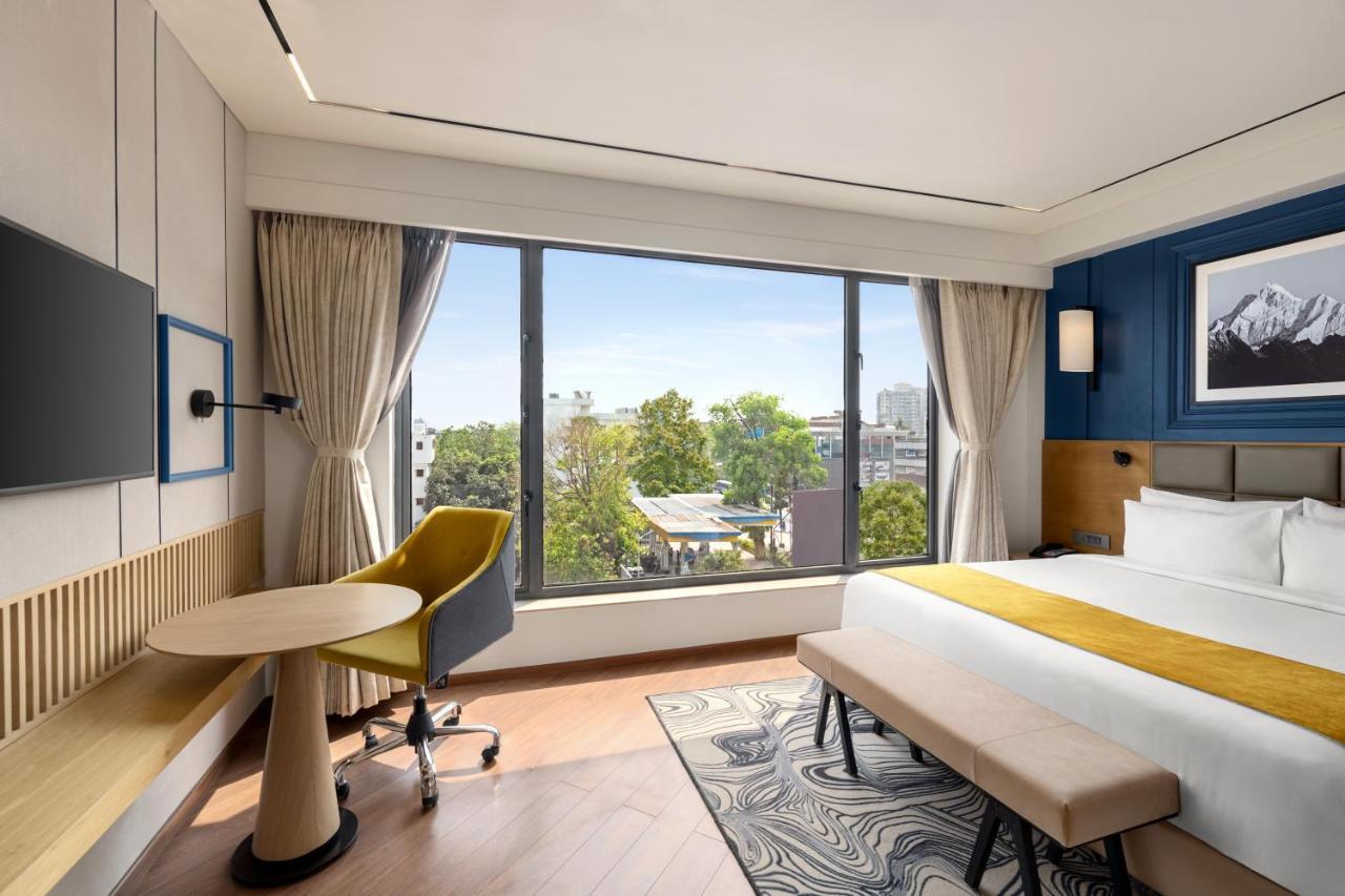Ramada Encore By Wyndham Siliguri Sevoke Road Zewnętrze zdjęcie