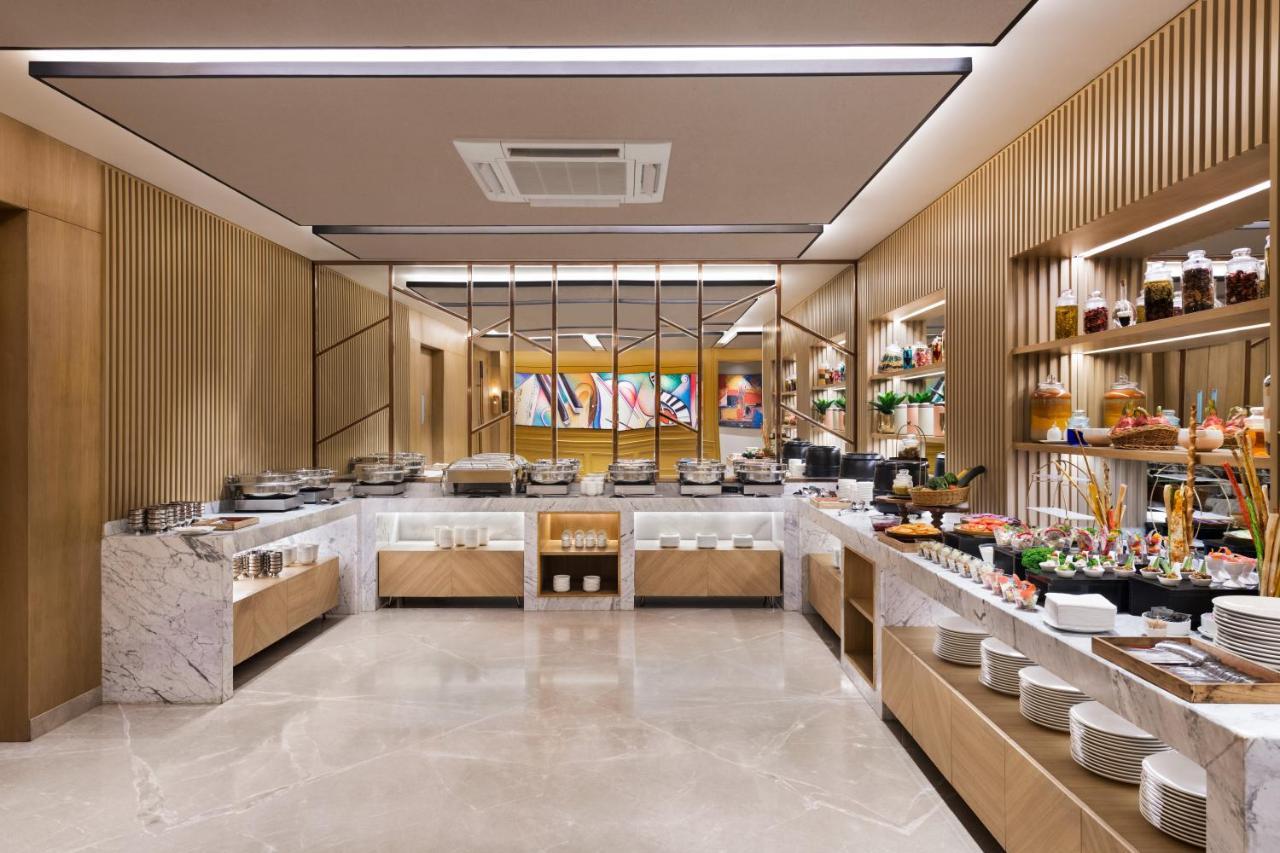 Ramada Encore By Wyndham Siliguri Sevoke Road Zewnętrze zdjęcie